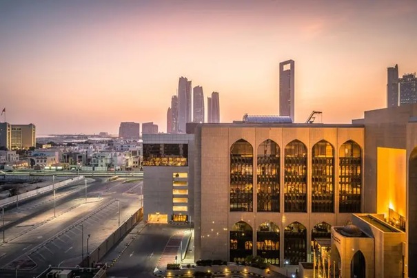 UAE Banks will offer crypto services on their own