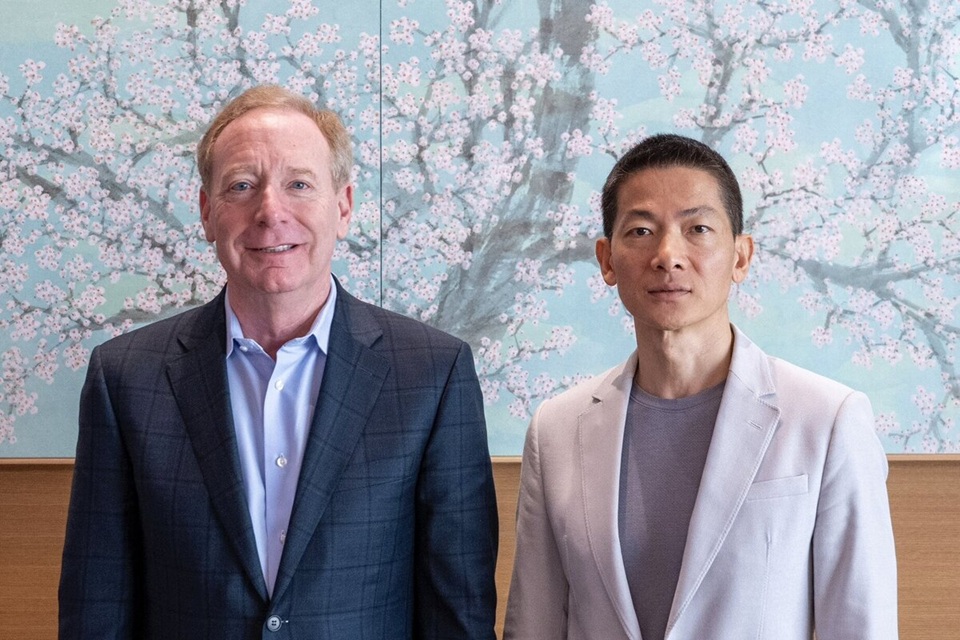 Microsoft and G42 to build 200 MW datacenter in UAE